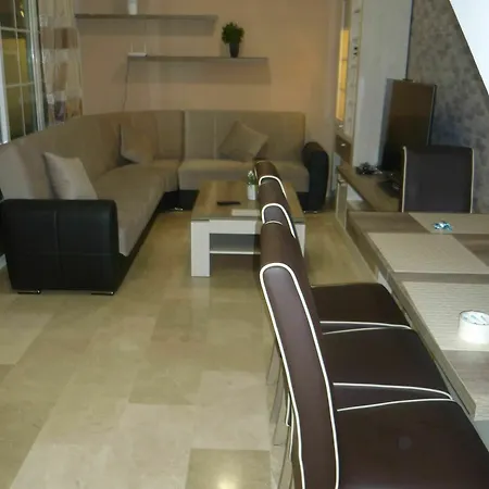 Quiet Modern Duplex *